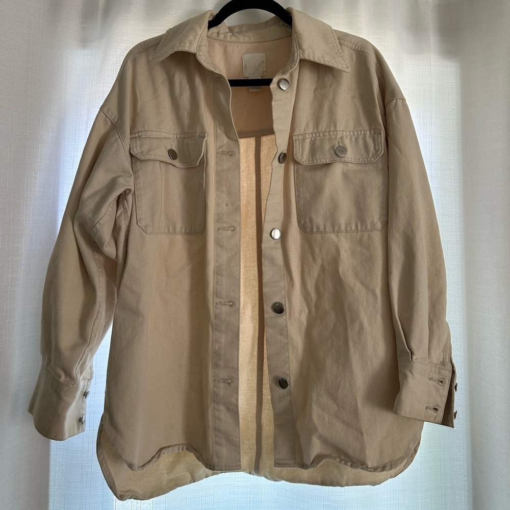White/ cream cotton jacket